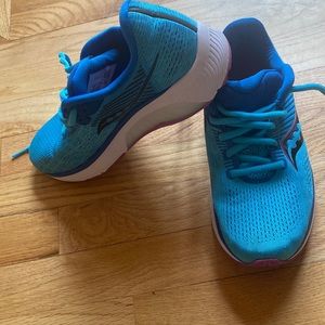 Like New women’s Shoes